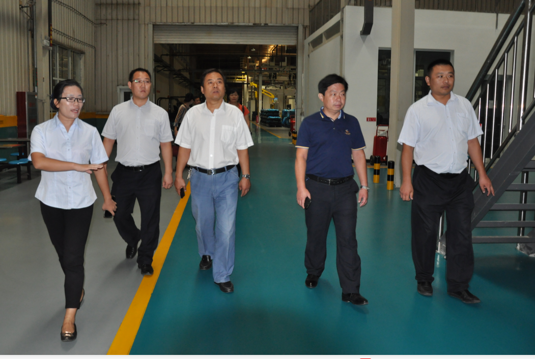 齊河縣工商聯領導、齊河龍運物業領導一行蒞臨連心物業指導工作