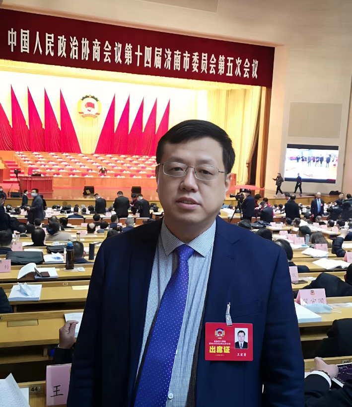 【百人訪談】 王宏勇：連心物業為什么讓人放心